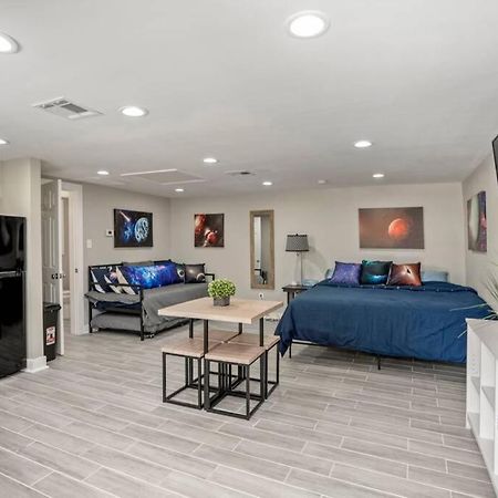 Cosmic Studio At North Downtown Houston Exterior foto